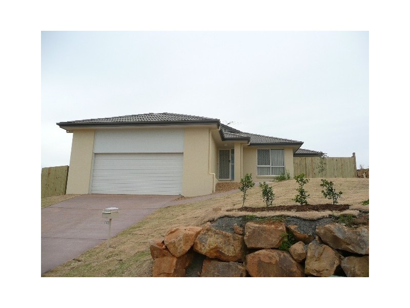 11 Grange Court, Narangba QLD 4504