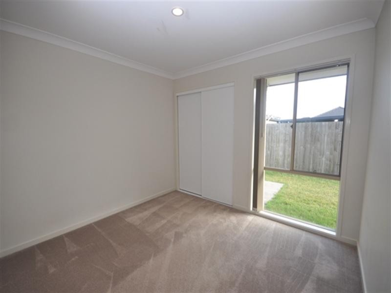 Unit 2/7 Lethem Street, Caboolture QLD 4510