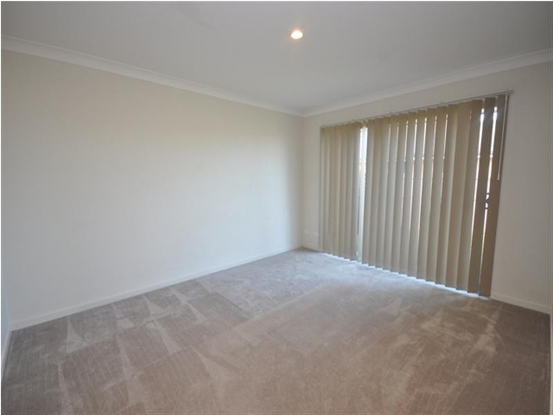 Unit 2/7 Lethem Street, Caboolture QLD 4510