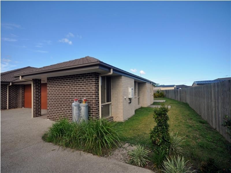 Unit 2/7 Lethem Street, Caboolture QLD 4510