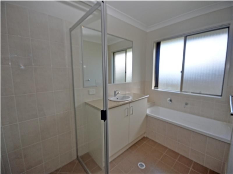 Unit 2/7 Lethem Street, Caboolture QLD 4510