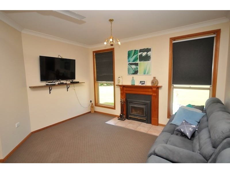 106 Wattlebird Drive, Elimbah QLD 4516