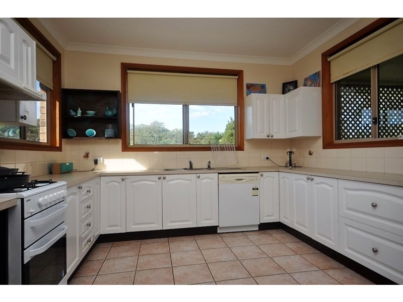 106 Wattlebird Drive, Elimbah QLD 4516