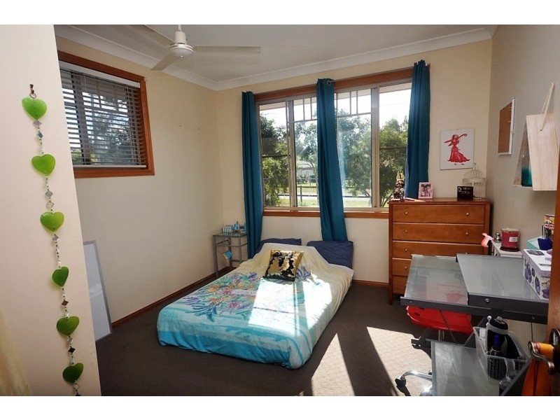 106 Wattlebird Drive, Elimbah QLD 4516