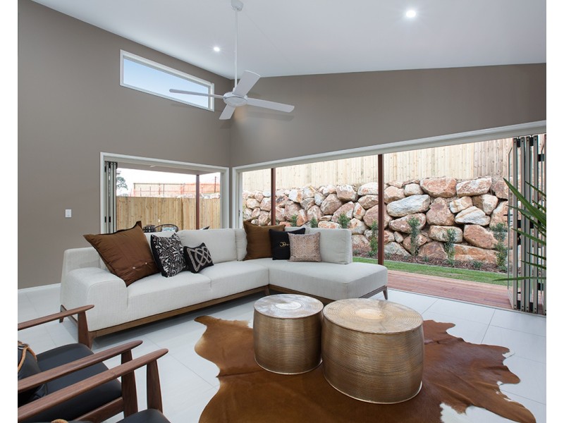 33 Jinibara Crescent, Narangba QLD 4504
