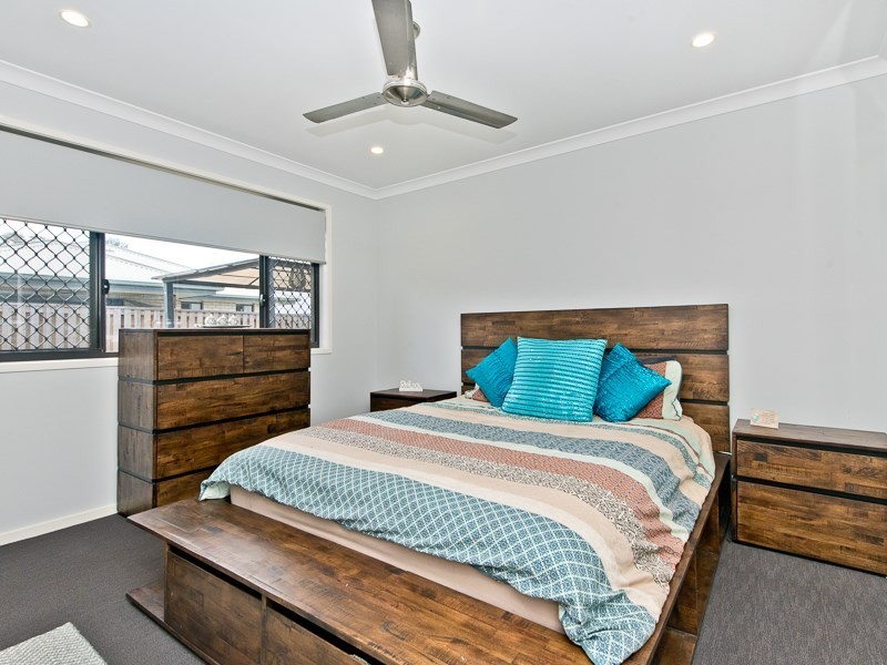 21 Dahlia Crescent, Caboolture QLD 4510