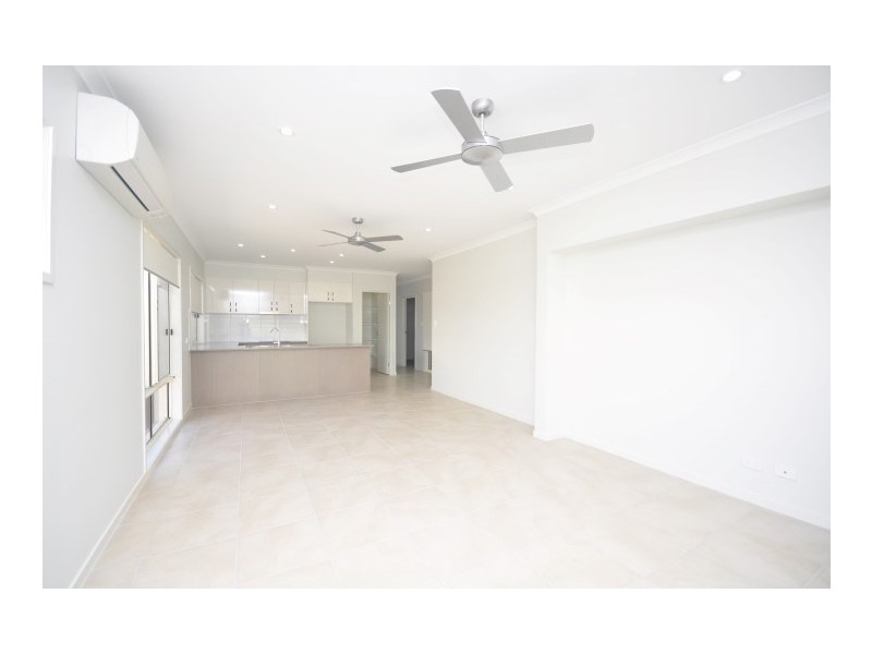 9 Regal Crescent, Narangba QLD 4504