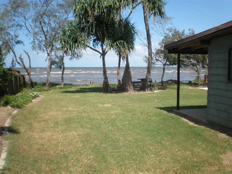 32 Bayside Drive, Beachmere QLD 4510