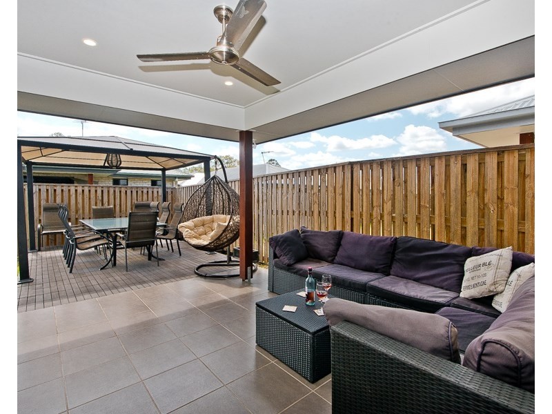 21 Dahlia Crescent, Caboolture QLD 4510