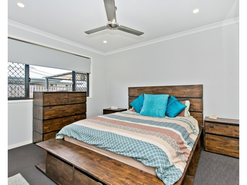 21 Dahlia Crescent, Caboolture QLD 4510