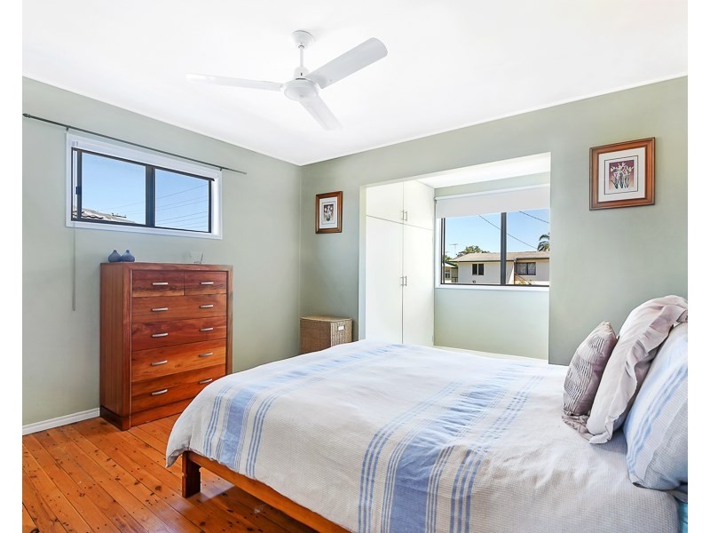 9 Golden Avenue, Kallangur QLD 4503