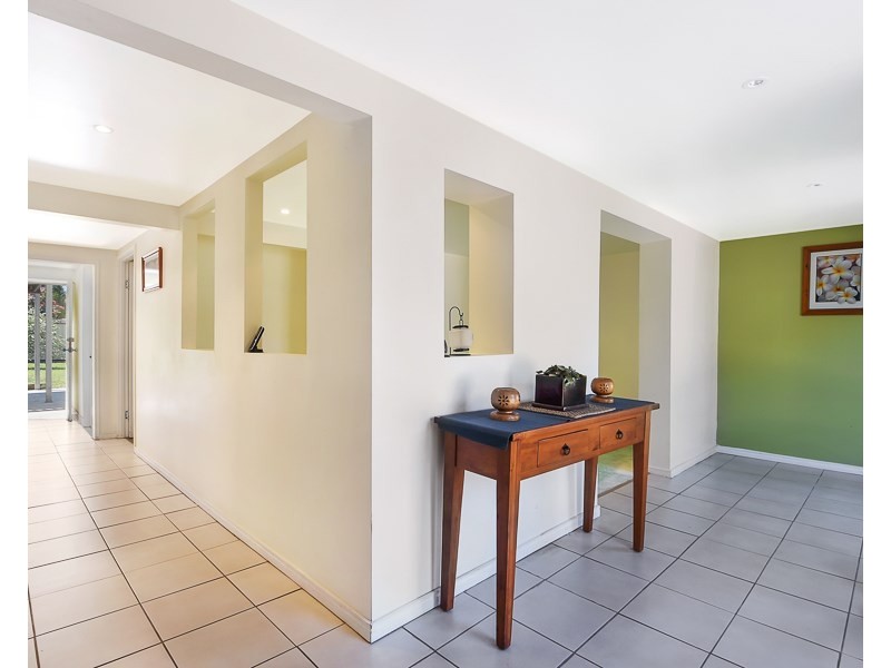 9 Golden Avenue, Kallangur QLD 4503