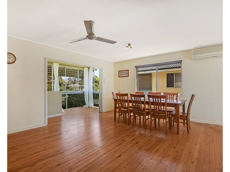 9 Golden Avenue, Kallangur QLD 4503