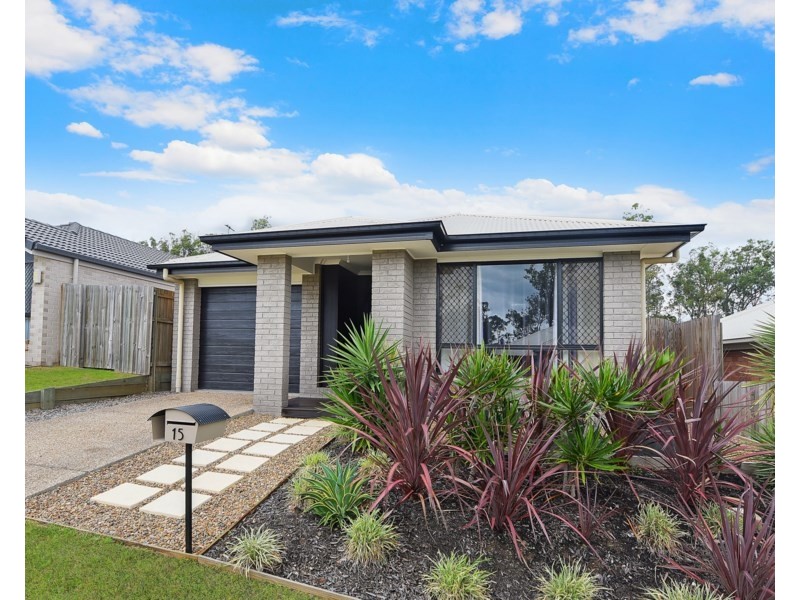 15 Mount View Crescent, Narangba QLD 4504