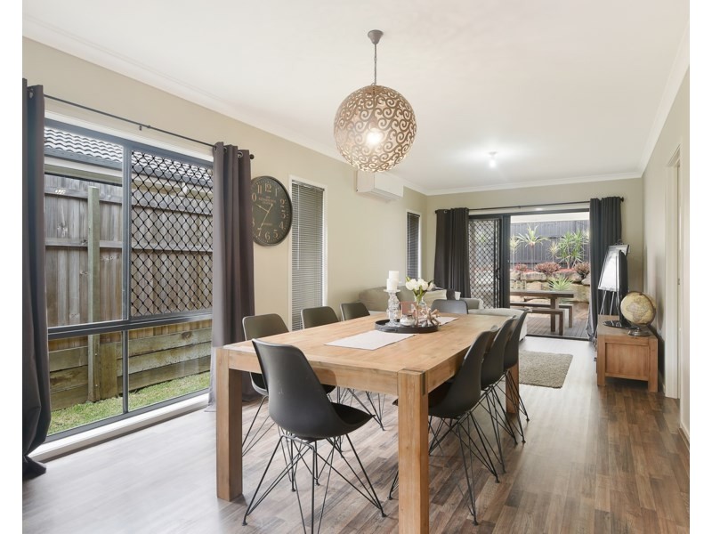 15 Mount View Crescent, Narangba QLD 4504