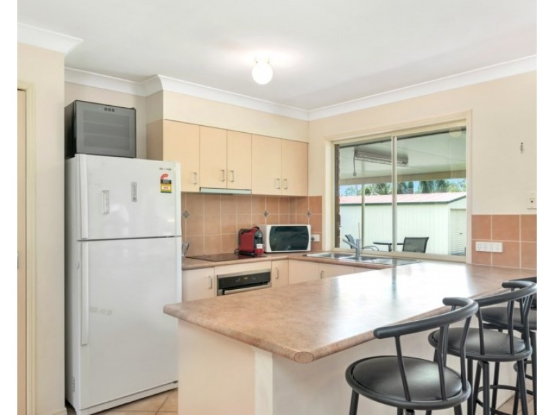 18 Tamborine Place, Narangba QLD 4504