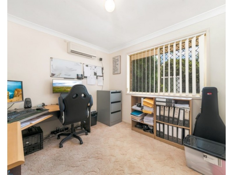 18 Tamborine Place, Narangba QLD 4504