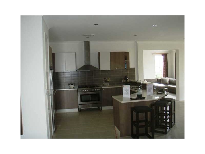 . Narangba Central, Narangba QLD 4504