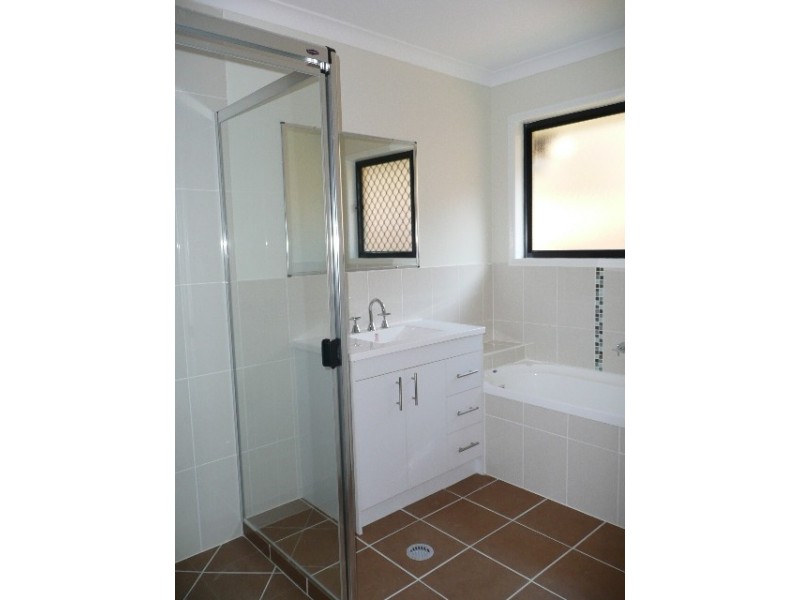 9 Grange Court, Narangba QLD 4504