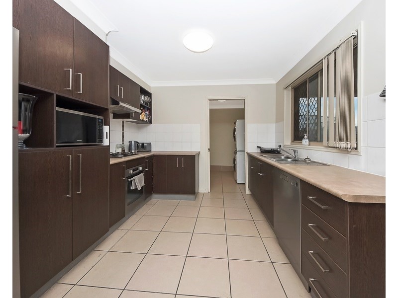9 Boston Court, Bray Park QLD 4500