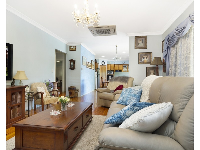 23-25 Rojan Court, Elimbah QLD 4516