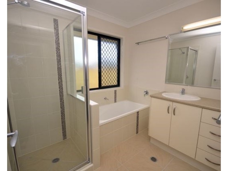 6 Koel Drive, Narangba QLD 4504