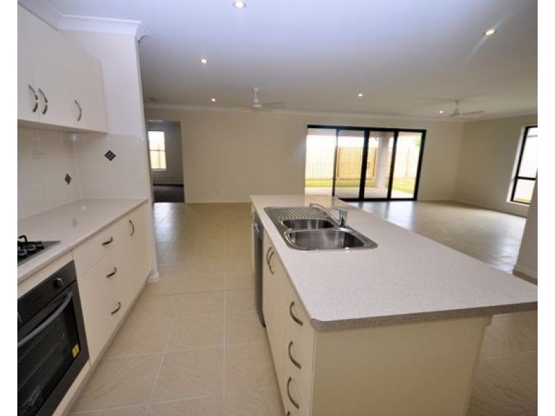 6 Koel Drive, Narangba QLD 4504