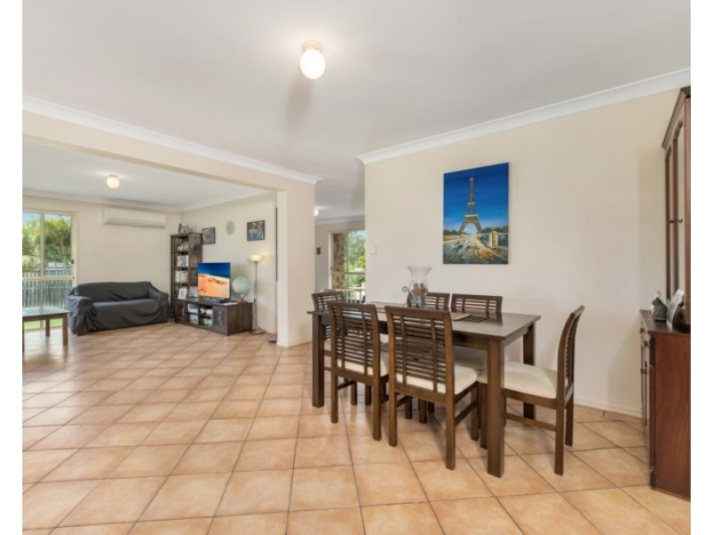 18 Tamborine Place, Narangba QLD 4504
