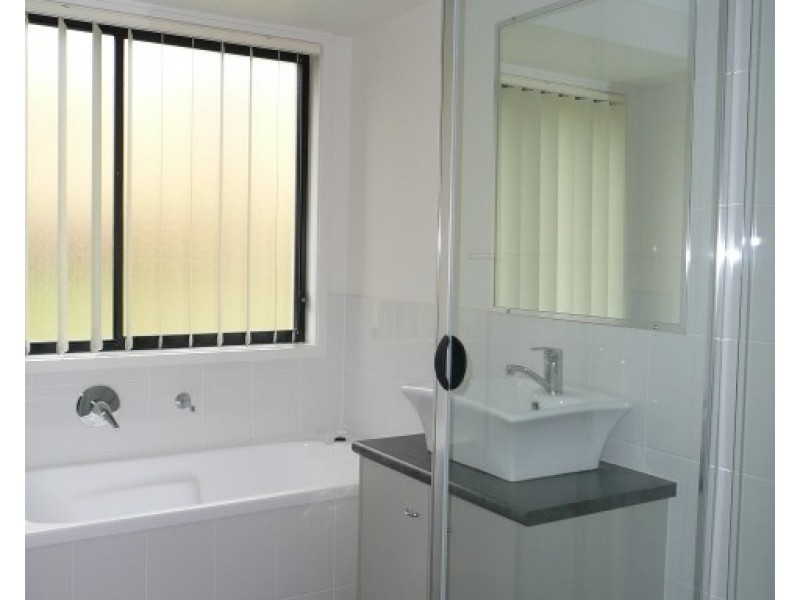 10 Lilly Anna Lane, Narangba QLD 4504