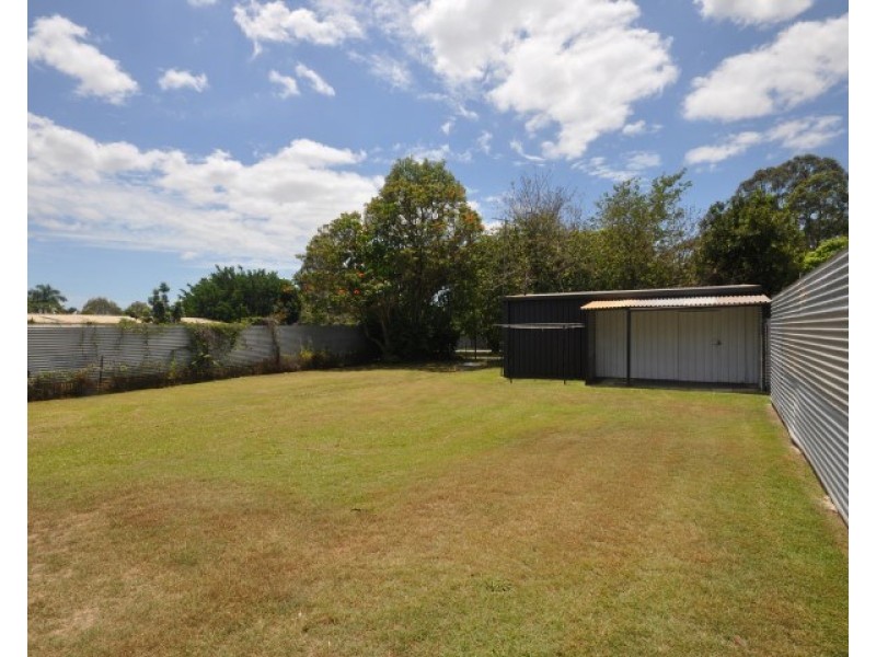 302 Oakey Flat Road, Morayfield QLD 4506