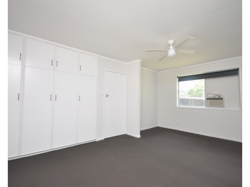 302 Oakey Flat Road, Morayfield QLD 4506
