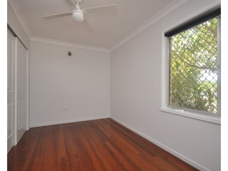 302 Oakey Flat Road, Morayfield QLD 4506