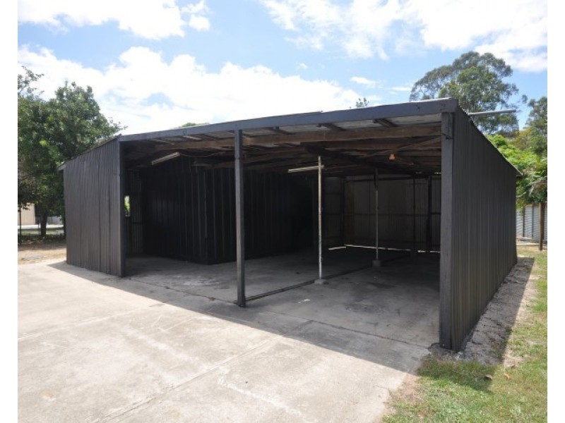 302 Oakey Flat Road, Morayfield QLD 4506