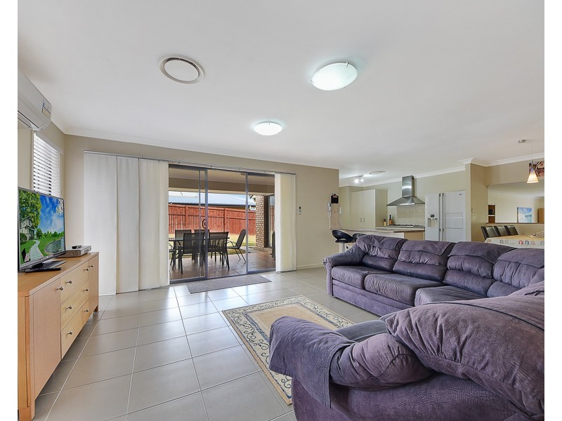 32 Baphal Crescent, Narangba QLD 4504