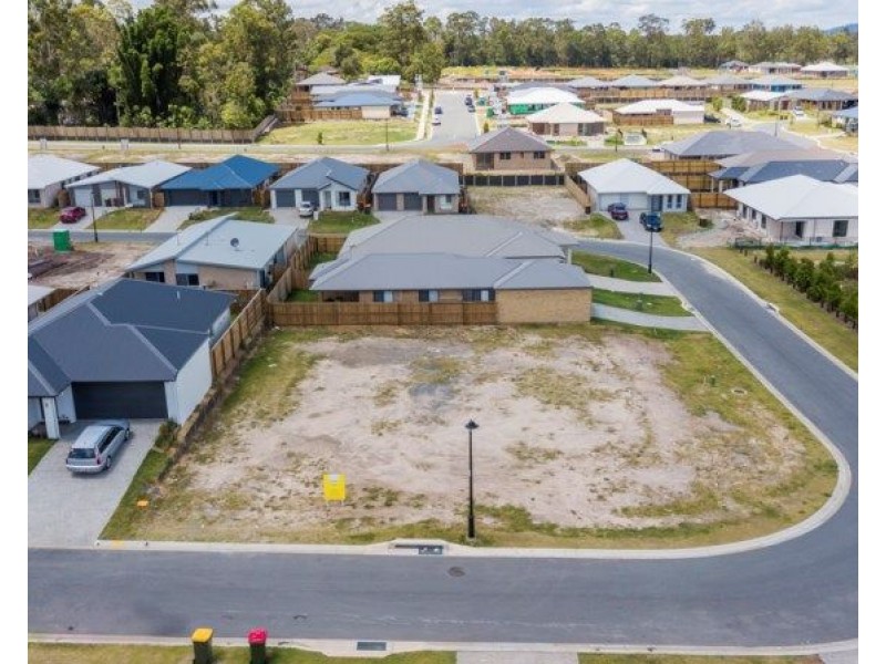 17 Awoonga Crescent, Morayfield QLD 4506