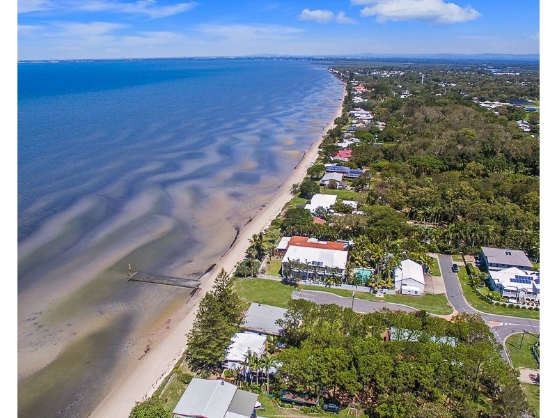 7 Phillip Street, Beachmere QLD 4510