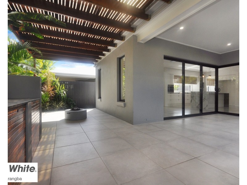 16 Greenhaven Crct, Narangba QLD 4504