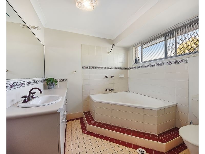 144 Madeline Drive, Morayfield QLD 4506