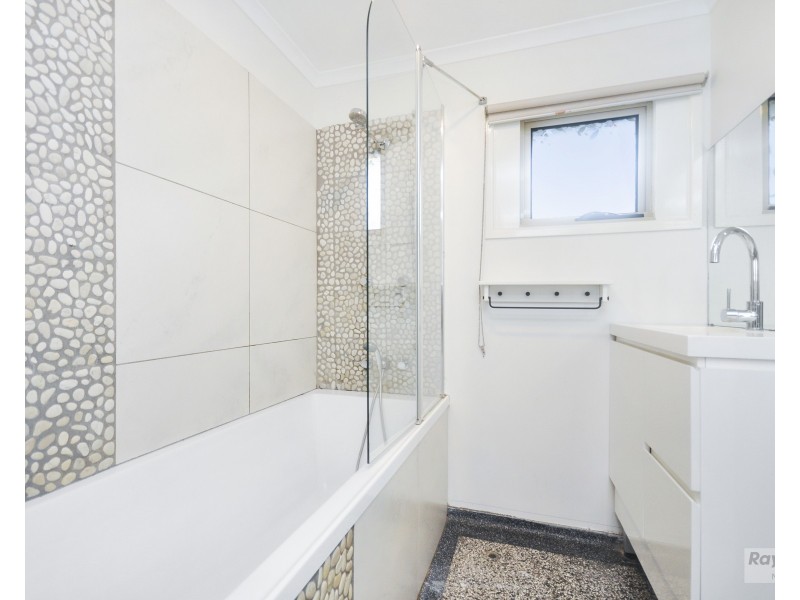 14 Petrie Street, Petrie QLD 4502