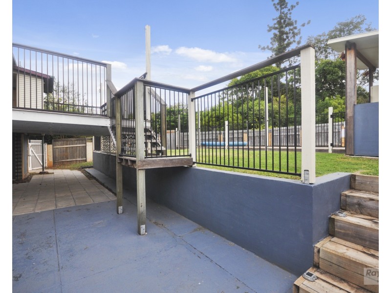 14 Petrie Street, Petrie QLD 4502