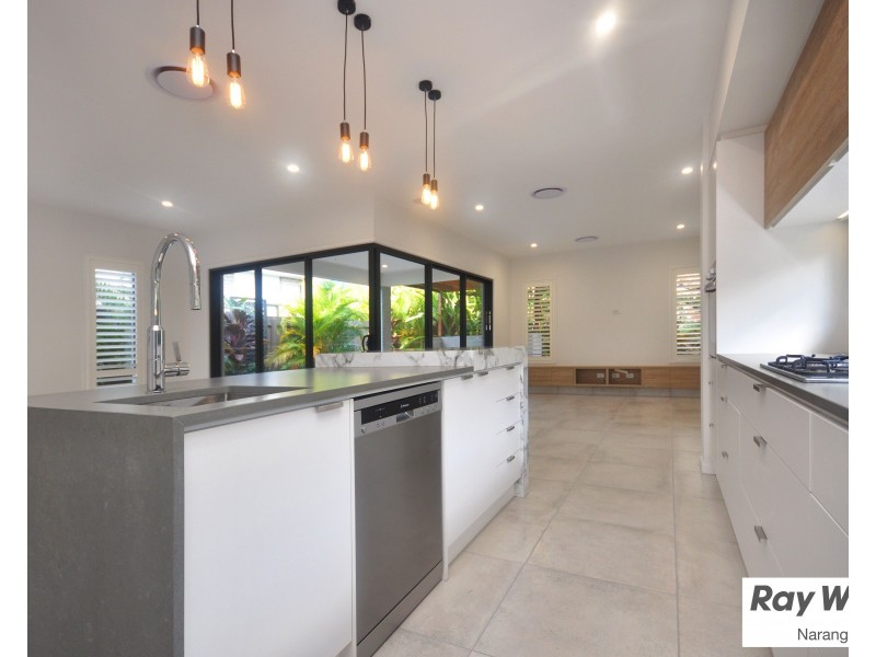 16 Greenhaven, Narangba QLD 4504