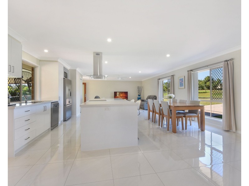 48-50 Melmor Court, Elimbah QLD 4516