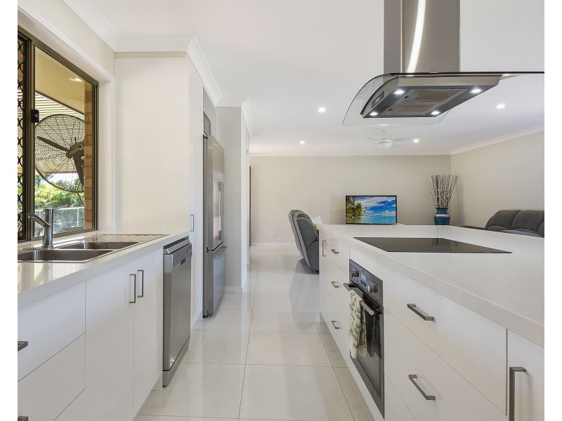 48-50 Melmor Court, Elimbah QLD 4516