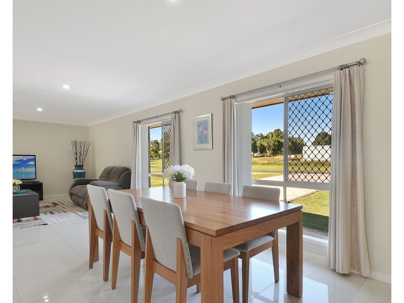 48-50 Melmor Court, Elimbah QLD 4516