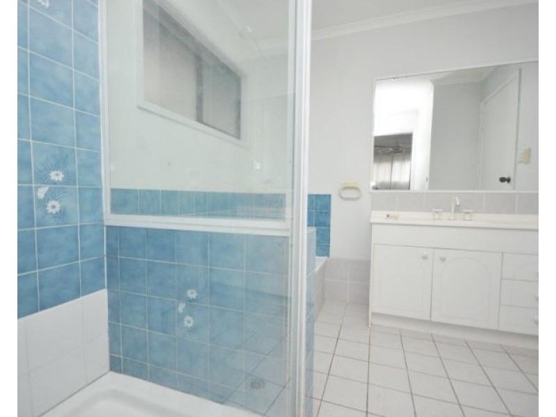 3 Meadows Drive, Kallangur QLD 4503