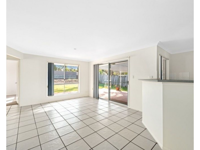 4 Myall Court, Narangba QLD 4504