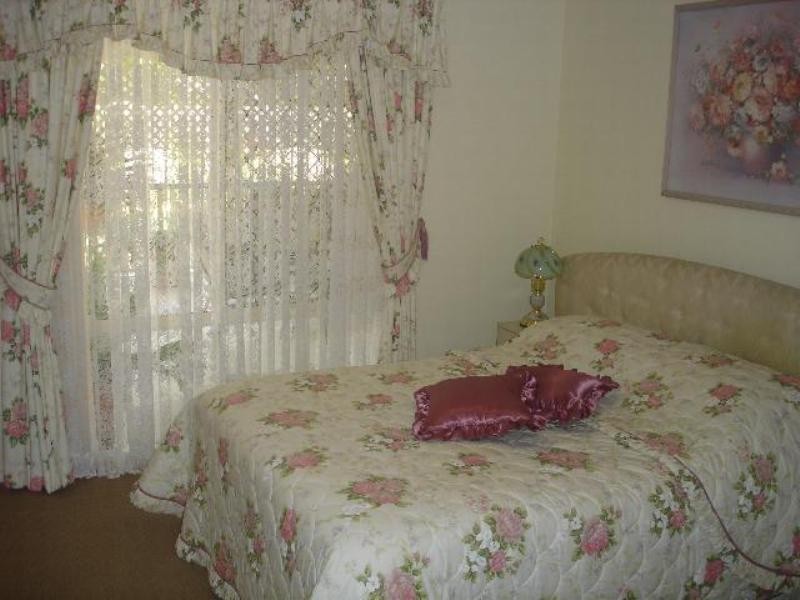 18 Oxford Street, Rothwell QLD 4022