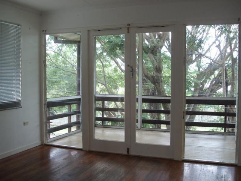 5 Foley Street, Lawnton QLD 4501