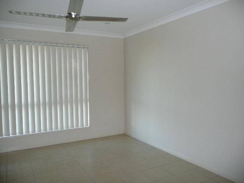 13 Nicholas Close, Narangba QLD 4504