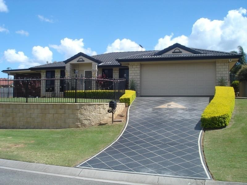 8 Freedom Drive, Kallangur QLD 4503